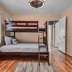 Rustic Coastal Retreat In Sunset Cliffs Three Beds & Two Baths
