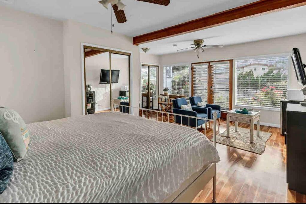 Casa de férias Rustic Coastal Retreat In Sunset Cliffs Three Beds & Two Baths